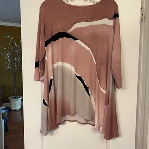 Alfani Graphic Tunic - Peach Beige Black